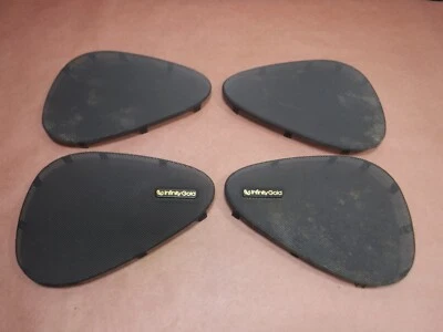 Parrillas de altavoz panel de puerta interior Jeep Grand Cherokee ZJ 96-98 fabricante de equipos originales de fábrica Foto 1 de 2