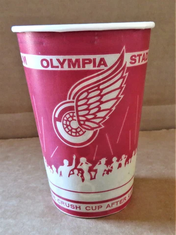 Red Wings Facsimile Olympia Stadium Paper Cup with plastic display case Cover