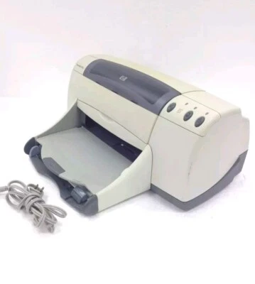 HP Deskjet 940C Standard Inkjet Printer w/ Cables Powers On -untested  - Image 1 of 4