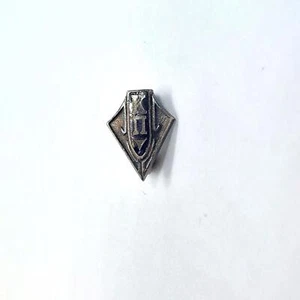 Vintage Kappa Pi Fraternity Lapel Pin Sterling Silver Shield Triangle Emblem - Picture 1 of 3