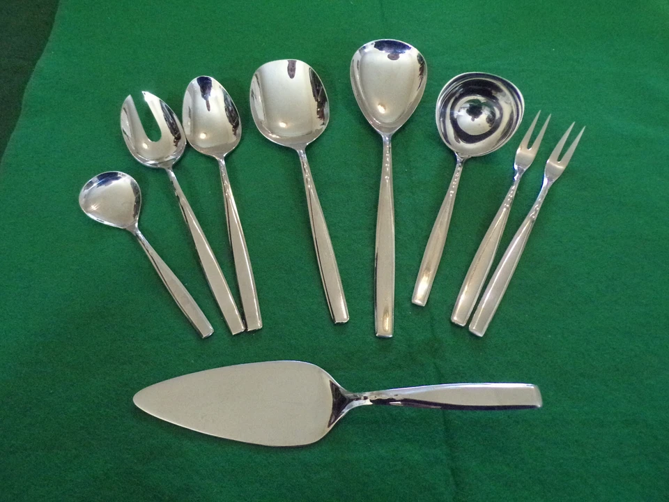 WMF Modell LONDON Satz 9 Vorleger Vorlegeteile in Cromargan TOP ! - Bild 1 von 2