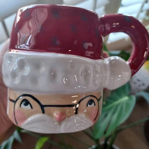 VINTAGE STYLE ANTHROPOLOGIE MUG by ISABELA DOS SANTOS SANTA MUG CHRISTMAS NEW - Picture 1 of 16