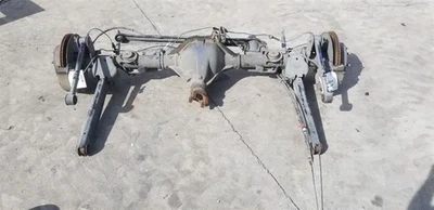 14 CADILLAC ESCALADE REAR AXLE ASSEMBLY 9.5" RING GEAR 3.42 RATIO LOCKING Foto 1 de 4