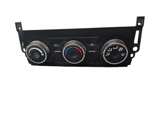 2013 CHEVROLET SILVERADO 1500 TEMPERATURE AC Control OEM 22803599 - Foto 1 di 4