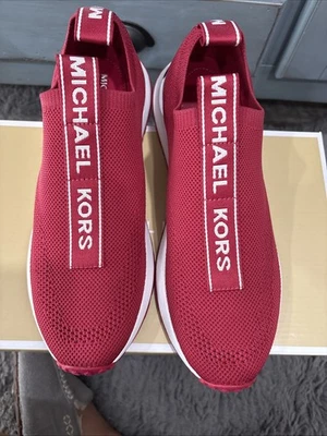 Michael Kors Bodie Slip On Size 9 New In box - Image 1 of 4
