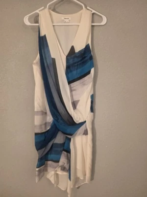 Mini vestido de seda feminino Helmut Lang 8 drapeados padrão abstrato gola V sem mangas - Imagem 1 de 3