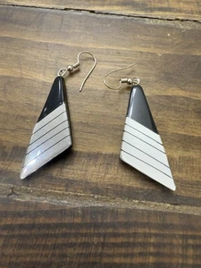 Vintage Ohrstecker Silber schwarz Dreieck, 80er 90er Jahre durchbohrt - Bild 1 von 1