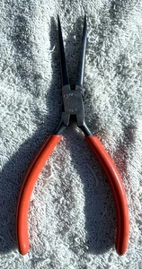VINTAGE SNAP-ON NEEDLENOSE PLIERS MODEL NO. E701 - Picture 1 of 6