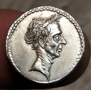 JULIUS CAESAR ,Roman Silver Denarius Novelty Minted Coin! - Bild 1 von 4