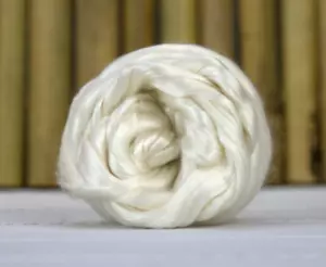 A Grade Undyed Mulberry Silk  Fibre Combed Silk 20gr - Picture 1 of 3