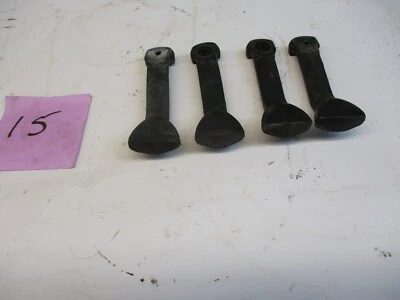 2005 Ski Doo MXZ 600 Snowmobile Set Of 4 Body Panel Straps Foto 1 de 2