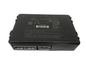 Genuine Jaguar F-Pace/XE-Range/XF/XJ Security Alarms Control Module C2D49986 - Picture 1 of 4