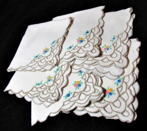 Servilletas Vintage #25 Lote de 6, Beige Bordado Ojales Festoneado y Borde Enrollado - Imagen 1 de 5