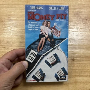 The Money Pit - 1986 (VHS, 1998) New Sealed - Picture 1 of 8