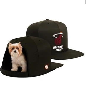 NBA Miami Heat schwarz/burgund Plüsch Haustier Nickerchen Kappe Hundebett klein 27"x19" NEU✅️ - Bild 1 von 2
