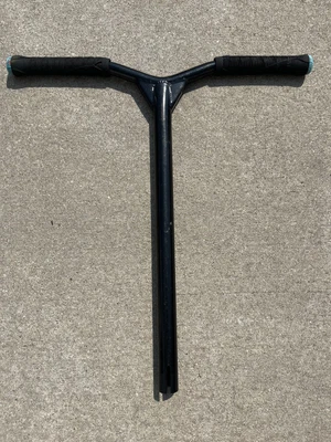 Barras Envy Scooters Envy One - negras con empuñaduras originales  Foto 1 de 2