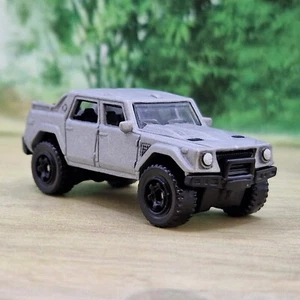 Coche Modelo Diecast Matchbox Lamborghini LM002 1:64 (64) Excelente Estado. - Imagen 1 de 6