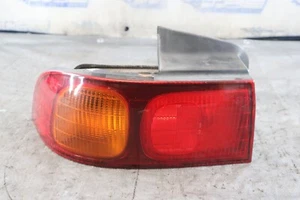 Luz trasera exterior Acura Intera LS 1995 4 puertas B18B OEM LH conductor #4579 - Imagen 1 de 7