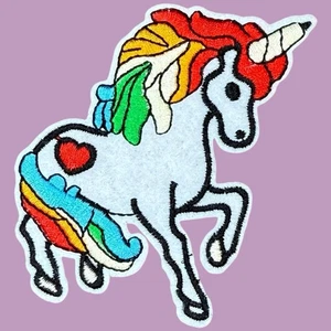 RAINBOW MAJESTY UNICORN RED HEART CHEEKY CUTE KIDS APPLIQUE IRON ON PATCH 3 x 4" - Picture 1 of 6