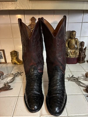 LUCCHESE BLACK & BURGUNDY OSTRICH WESTERN COWBOY DANCEHALL RANCH RODEO BOOTS 8 D - Image 1 of 4