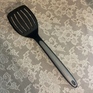 Calphalon Slotted Spatula Flipper Turner Black Nylon Gray Silicone Gray 13.5” - Picture 1 of 10