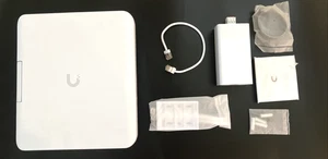 Ubiquiti Flex Utility USW-Flex-Utility READ - Picture 1 of 12
