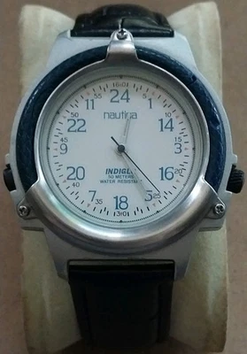 Reloj de Cuarzo Nautica Indiglo CR1025 Vintage Correa de Cuero Nueva Batería Foto 1 de 4