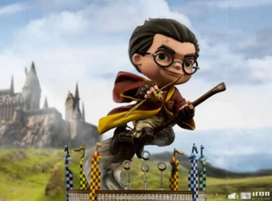 Harry Potter Iron Studios - Harry Potter at the Quidditch Match MiniCo 7.8" Tall - Picture 1 of 8