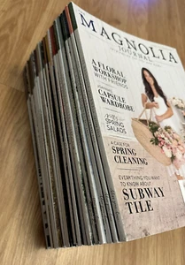 The Magnolia Journal Lot 23 Issues 2-25 Missing 1 & 23 Joanna Gaines Fixer Upper - Foto 1 di 8