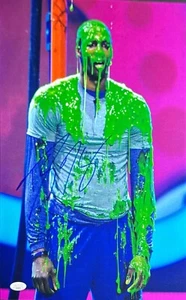 Dwight Howard Signed 12x18 Kids Nickelodeon Photo Slimmed JSA CE42051 - Picture 1 of 2