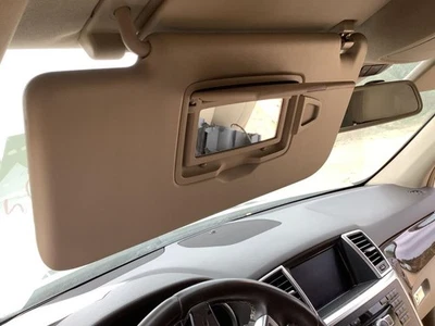 Driver Sun Visor 166 Type ML63 Primary Fits 12-15 MERCEDES ML-CLASS 4612873 Foto 1 de 4