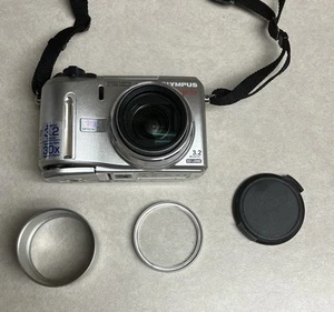 Olympus Camedia C-740 Ultra Zoom 3.2MP Digital Camera - Tested No XD Card - Picture 1 of 21