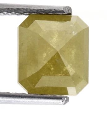 2.97ct Emerald Shape Diamond Yellow Brilliant Cut Natural Diamond - Image 1 of 4