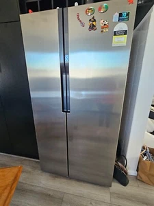 Samsung Fridge/ freezer 584lt - Picture 1 of 3
