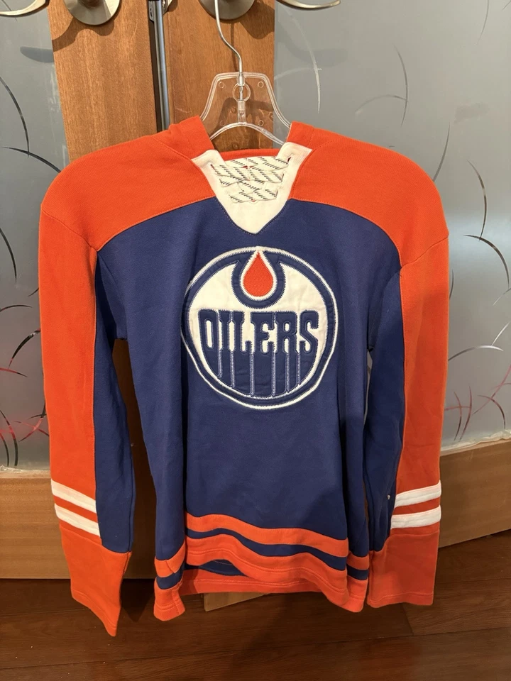 Edmonton Oilers Sweatshirt Youth XL Orange Hoodie Patch Lace Up Sweatshirt - Image 1 of 4