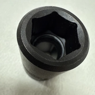 Proto Impact Socket, Half Inch Drive 5/8 Six Point, Professional SKU568700 - Image 1 of 4