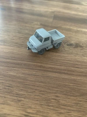 Wiking Unimog 411 hell grau 1:87 H0 - Bild 1 von 4