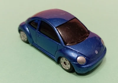 Ss3 - Maisto 1:64 Macchinina Automobilina Volkswagen New Beetle - Immagine 1 di 4