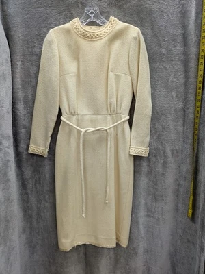 Vestido amarillo vintage para mujer 9 pequeño hecho en unión años 50 60 defectos menores ver fotos Foto 1 de 4