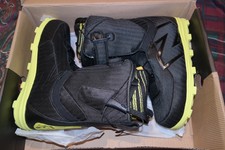 new balance 686 snowboard boots