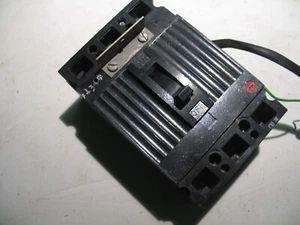 GE GENERAL ELECTRIC TED134100 SCHUTZSCHALTER MIT NEBENSCHLUSSAUSLÖSUNG 3P 100A 480V 0379 - Bild 1 von 6