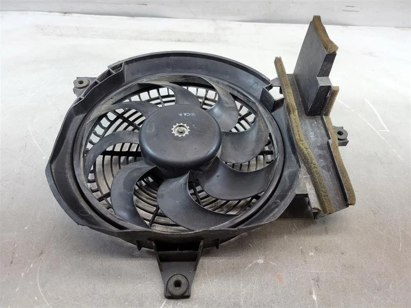 HYUNDAI SANTA FE 2003 2004 2005 2006 3,5 L AC condensador ventilador montaje 97730-26300 Foto 1 de 4
