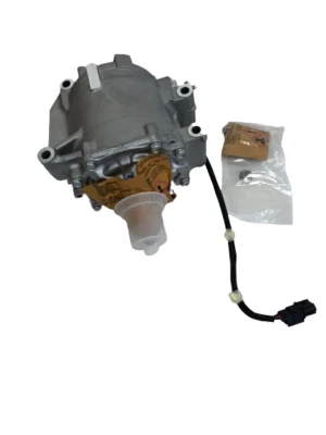 Genuine Honda Civic VII/CR-V III/FR-V Air Conditioning Compressor 38810RZVG04 - Image 1 of 3