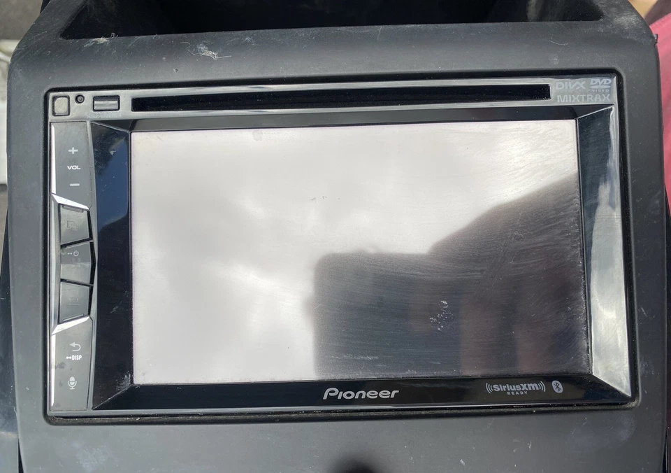 Pioneer AVH-1300NEX 6.2" 2 DIN Touchscreen Car-play/Android Auto BT/AUX/CD Radio - Image 1 of 4