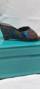 Genau der richtige Schuh "Jewels".  2001.  Von Raine. Leider ohne Karton, ohne Papiere.   - Bild 1 von 4