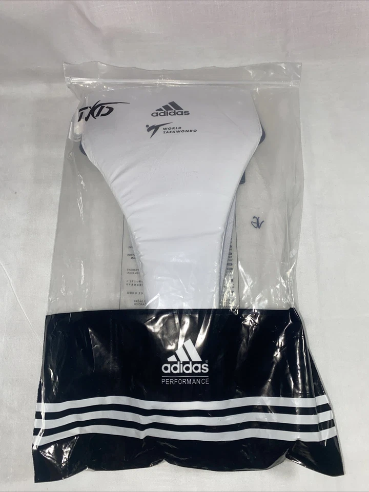 Groin Guard 女式,世界跆拳道武术,尺寸 M 阿迪达斯  — 第 1/4 张图片