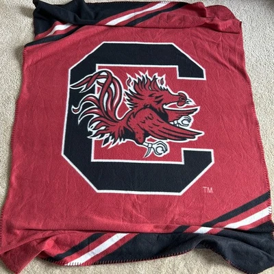Gamecocks University Of South Carolina Cozy Red And Black Blanket Football Logo - Image 1 of 4