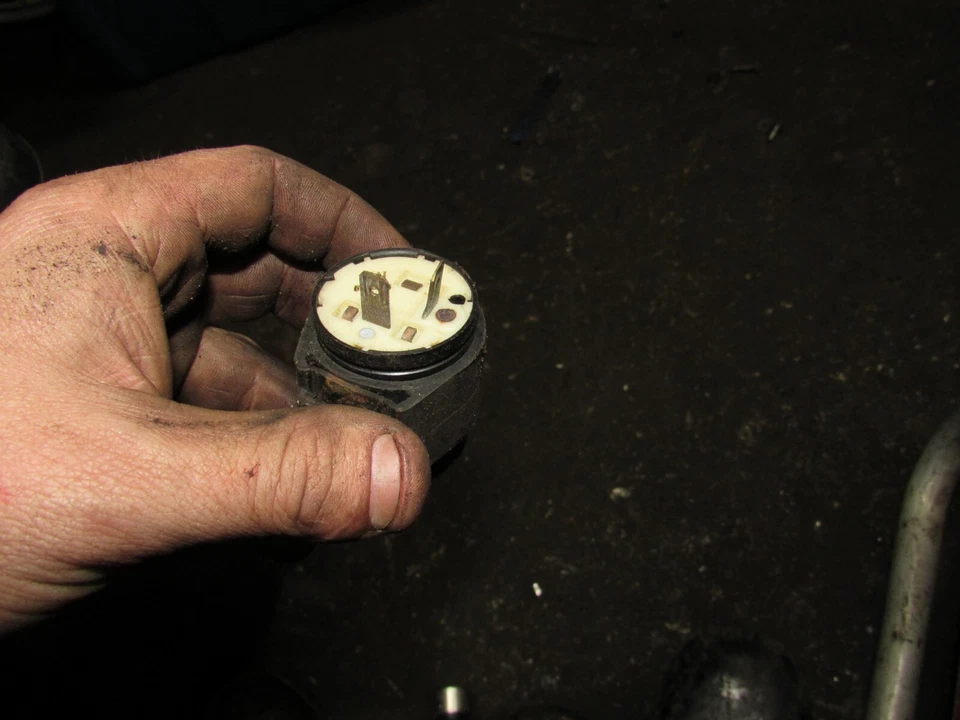 Honda cm250 C 1983 relé intermitente Foto 1 de 1