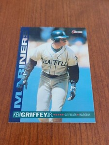 1994 O-PEE-CHEE Baseball card #22 KEN GRIFFEY JR SEATTLE MARINERS HOF