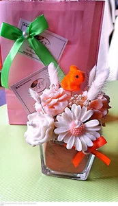 Candela. Confezioni di candele profumate a tema (vari colori e profumi). - Foto 1 di 4